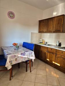 Küche/Küchenzeile in der Unterkunft Apartments Josi