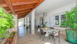 Balkón nebo terasa v ubytování Apartments Jope