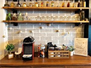 Tetera y cafetera en 漫調子 Roaming Life B&B