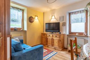 Μια τηλεόραση ή/και κέντρο ψυχαγωγίας στο Dimora Ceramont, Rizzolaga Ospitar