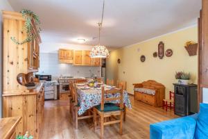 Η κουζίνα ή μικρή κουζίνα στο Dimora Ceramont, Rizzolaga Ospitar