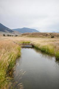 リビングストンにあるRancho Deluxe Lodgeのギャラリーの写真