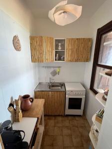 Una cocina o cocineta en Casa Ebinger 10 fotos más