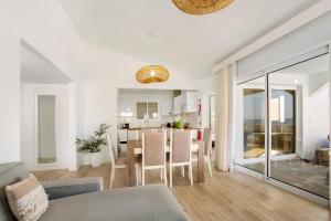 Η κουζίνα ή μικρή κουζίνα στο Sunset house +29 φωτογραφίες