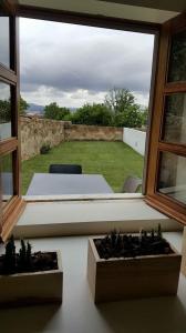 Κήπος έξω από το GuestReady - Catorze de Outubro Houses 417