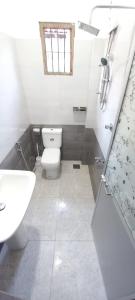 Bilik mandi di RMHomestay