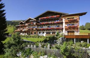 Gallery image of Gasthof Hotel Handlerhof in Maria Alm am Steinernen Meer