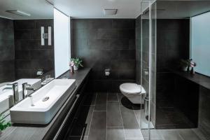 Koupelna v ubytování Hotel Q! Berlin