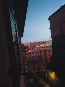 Nespecifikovaný výhled na destinaci Janov nebo výhled na město při pohledu z bed and breakfast