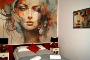 Posteľ alebo postele v izbe v ubytovaní Cozy Old Town Apartments + 37 fotografií