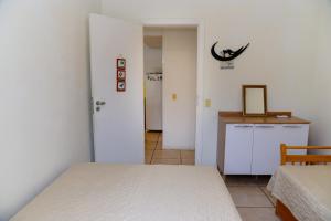Postel nebo postele na pokoji v ubytování Charmosa casa em Maresias, pe na areia c piscina + 34 fotografií