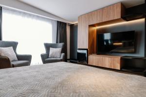 Μια τηλεόραση ή/και κέντρο ψυχαγωγίας στο Endless View loft