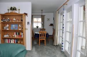 Η βιβλιοθήκη του διαμερίσματος +47 φωτογραφίες