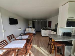 Fotografie z fotogalerie ubytování Studio Nina, accès plage et piscine v destinaci Cul de Sac