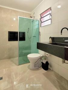 Φωτογραφία από το άλμπουμ του Casa - Centro Px Matriz c/ Churrasqueira, 2 Suítes σε Poços de Caldas