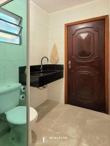 Φωτογραφία από το άλμπουμ του Casa - Centro Px Matriz c/ Churrasqueira, 2 Suítes σε Poços de Caldas +52 φωτογραφίες