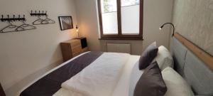 Łóżko lub łóżka w pokoju w obiekcie Ferienwohnung Hafner