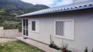 Γενική θέα στο βουνό ή θέα στο βουνό από  αυτό το δωμάτιο σε οικογενειακή κατοικία