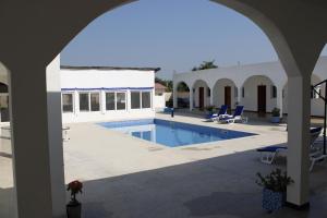 Bazén v ubytování Villa Teranga nebo v jeho okolí