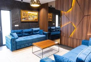 Posezení v ubytování HOTEL EMROVIC RAJ