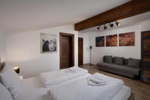 Postel nebo postele na pokoji v ubytování Alpine View Apartments