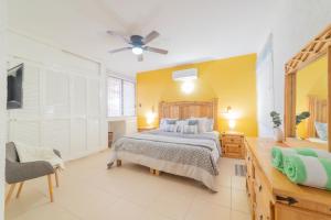 Ένα ή περισσότερα κρεβάτια σε δωμάτιο στο Go Baja Villas 2 Bedroom (King) +26 φωτογραφίες