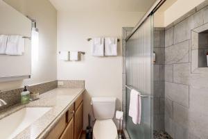 Fotografie z fotogalerie ubytování Granlibakken # 42 B Studio with One King bed v destinaci Tahoe City