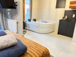 Posteľ alebo postele v izbe v ubytovaní Rakowicka Top Apartaments Superior
