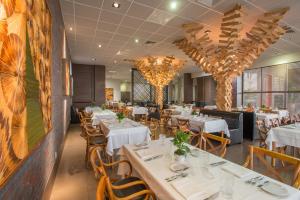 Restaurace v ubytování Hotel Gran Odara