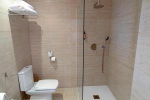 Hotel Faranda Marsol Candas, Ascend Hotel Collection的一间浴室