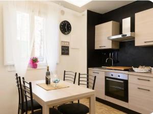 Kuchyň nebo kuchyňský kout v ubytování Casa Agata, accogliente appartamento nel centro storico