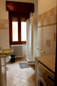 Fotografie z fotogalerie ubytování Pietro Apartment Fiera v destinaci Lainate + 9 fotografií