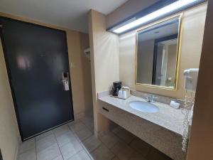 Koupelna v ubytování Stay Express Inn Athens