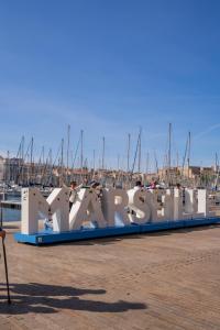 Fotografia z galérie ubytovania La Pitcholine, Studio avec balcon au Vieux Port v destinácii Marseille