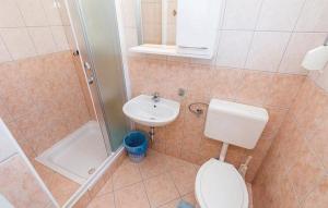 Koupelna v ubytování Apartments Mili