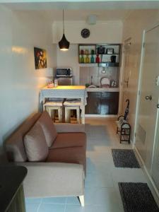 Posezení v ubytování Tagaytay Prime Residence - STUDIO