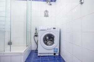 Kép Cozy 1BR - Perfect for Long Stays szállásáról Bécsben a galériában