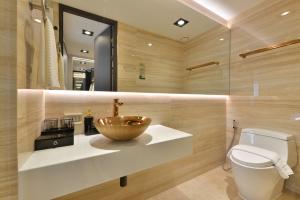 Victora Hostel的一间浴室