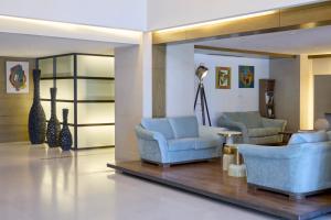 Posedenie v ubytovaní Lazart Hotel, Trademark Collection by Wyndham