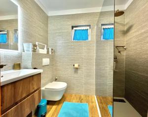 Kúpeľňa v ubytovaní Apartment Didi with private garden, close to the Krk center