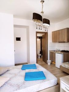 Kuchyň nebo kuchyňský kout v ubytování korali view rooms