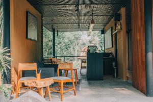 Fotografie z fotogalerie ubytování Loji Nyanyi Suite Brew v destinaci Tanah Lot