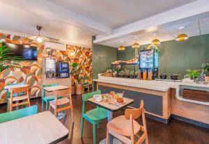 TV a/nebo společenská místnost v ubytování B&B HOTEL Mulhouse Dornach