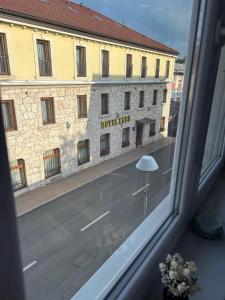 Budova, kde se apartmán nachází