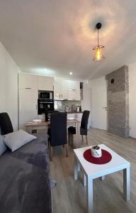 Kuchyň nebo kuchyňský kout v ubytování Rosa Canina Kupres 2 - Centar