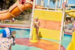 Piscina a Glamping at Sardinia o a prop
