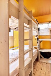 Llit o llits en una habitació de Glamping at Sardinia