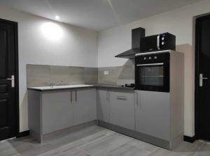 Galeriebild der Unterkunft Gîte Brin d'Olivier 2 chambres 3 lits in Bougneau