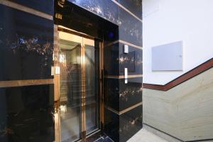 Foto sihtkohas New Delhi asuva majutusasutuse FabHotel Rudraksh Residency galeriist