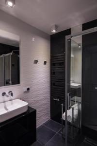 Kupaonica u objektu ApartView Premium by Rent like home